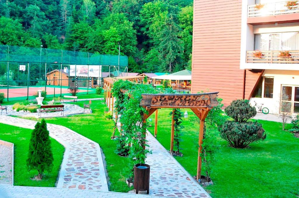 Hotel Clermont Covasna Exteriér fotografie